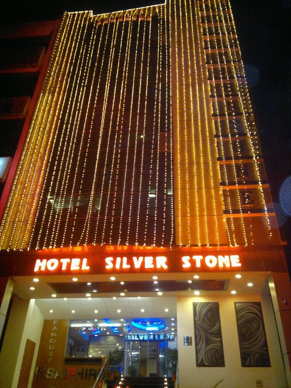 Hotel Silver Stone Ludhiana Esterno foto
