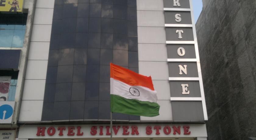 Hotel Silver Stone Ludhiana Esterno foto